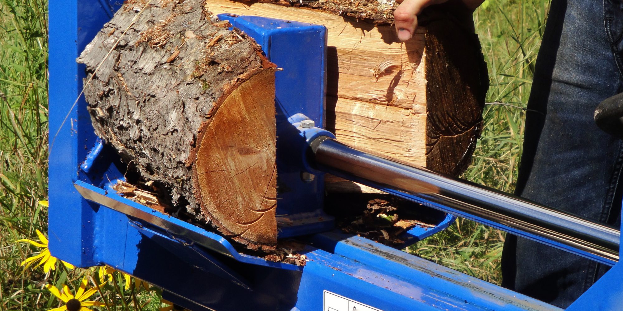 Wood Splitter in Operation